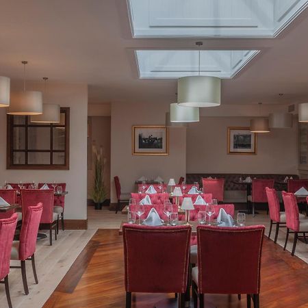 Glenroyal Hotel Мэйнут Экстерьер фото