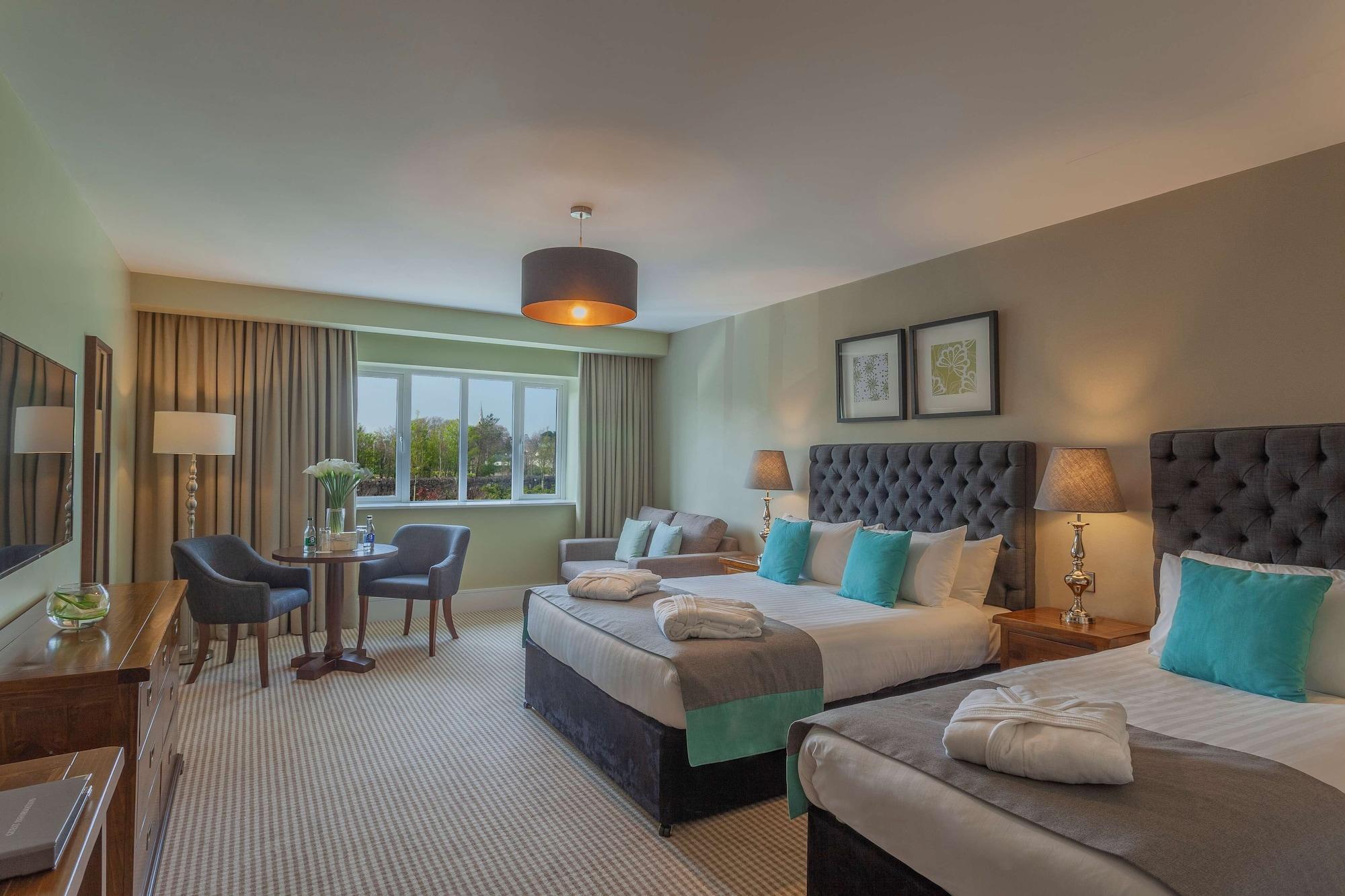 Glenroyal Hotel Мэйнут Экстерьер фото