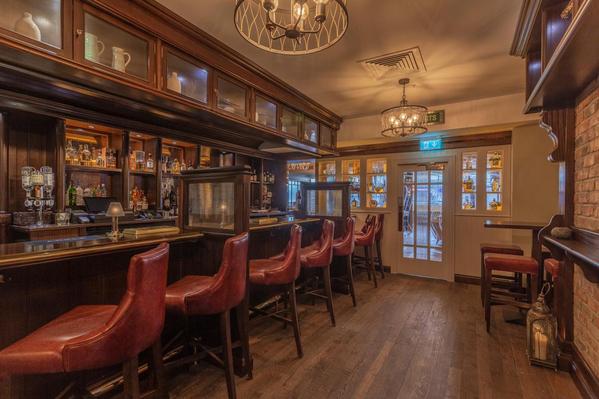 Glenroyal Hotel Мэйнут Экстерьер фото