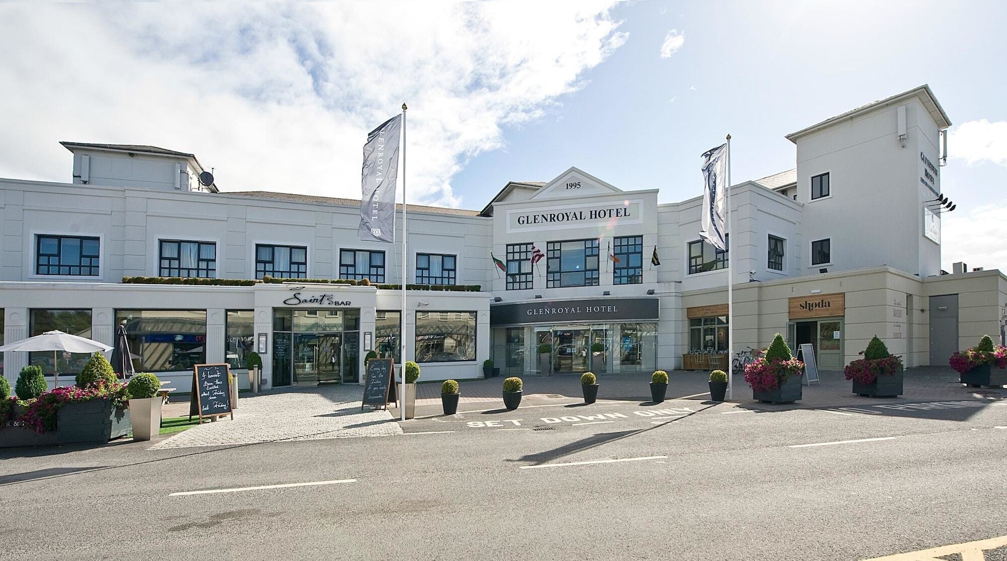 Glenroyal Hotel Мэйнут Экстерьер фото